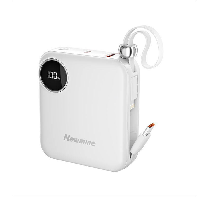 Ŧ��PM122 10000�����Դ�˫�����б��ƶ���Դ